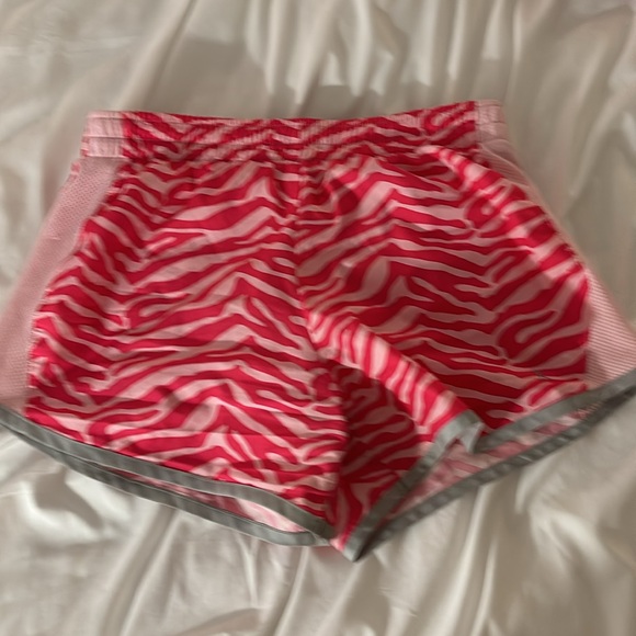 Pink set - Picture 2 of 3